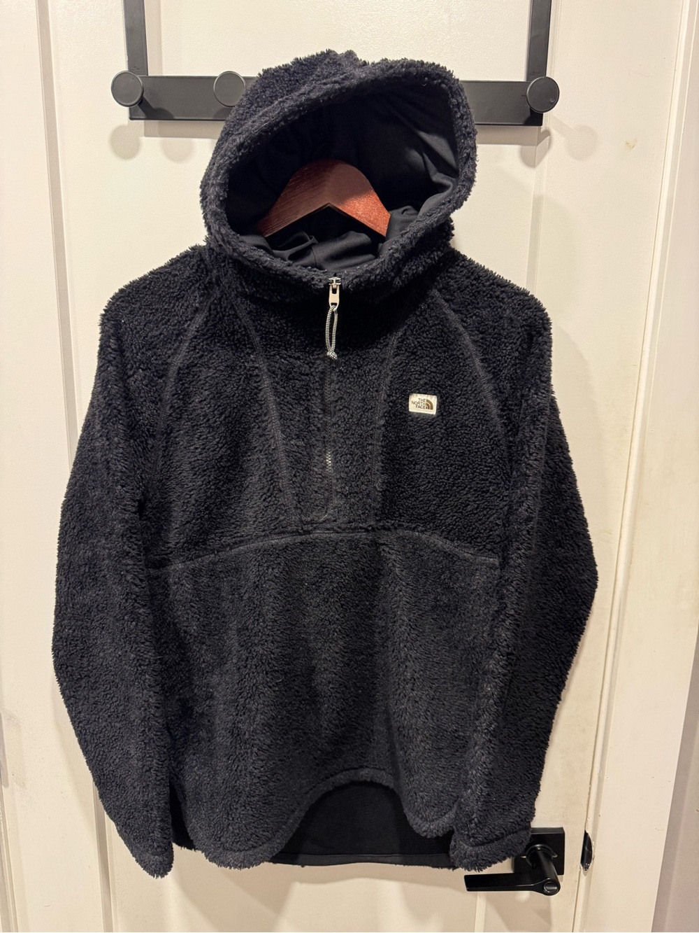 The North Face Black Women’s Oversized Sherpa Hoodie (XS)